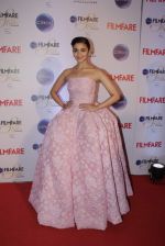 Alia Bhatt at Ciroc Filmfare Galmour and Style Awards in Mumbai on 26th Feb 2015